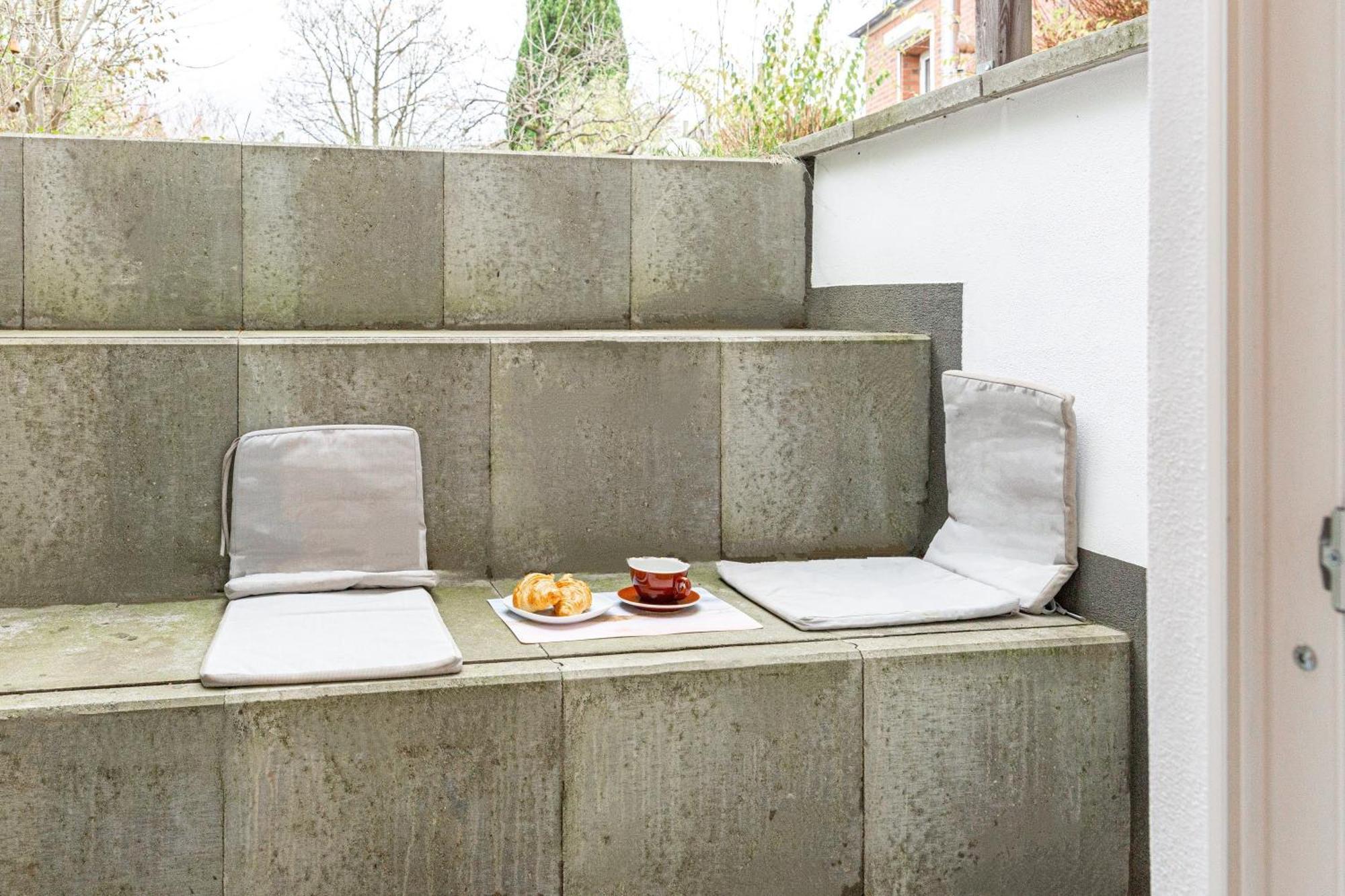 Have-A-Nice-Stay - Souterrain, Kino An Der Natur, U-Bahn Nach Hamburg 400M - Baecker & Restaurants 500M - Lidl 800M - Zentrum 1,5Km Ahrensburg Eksteriør billede