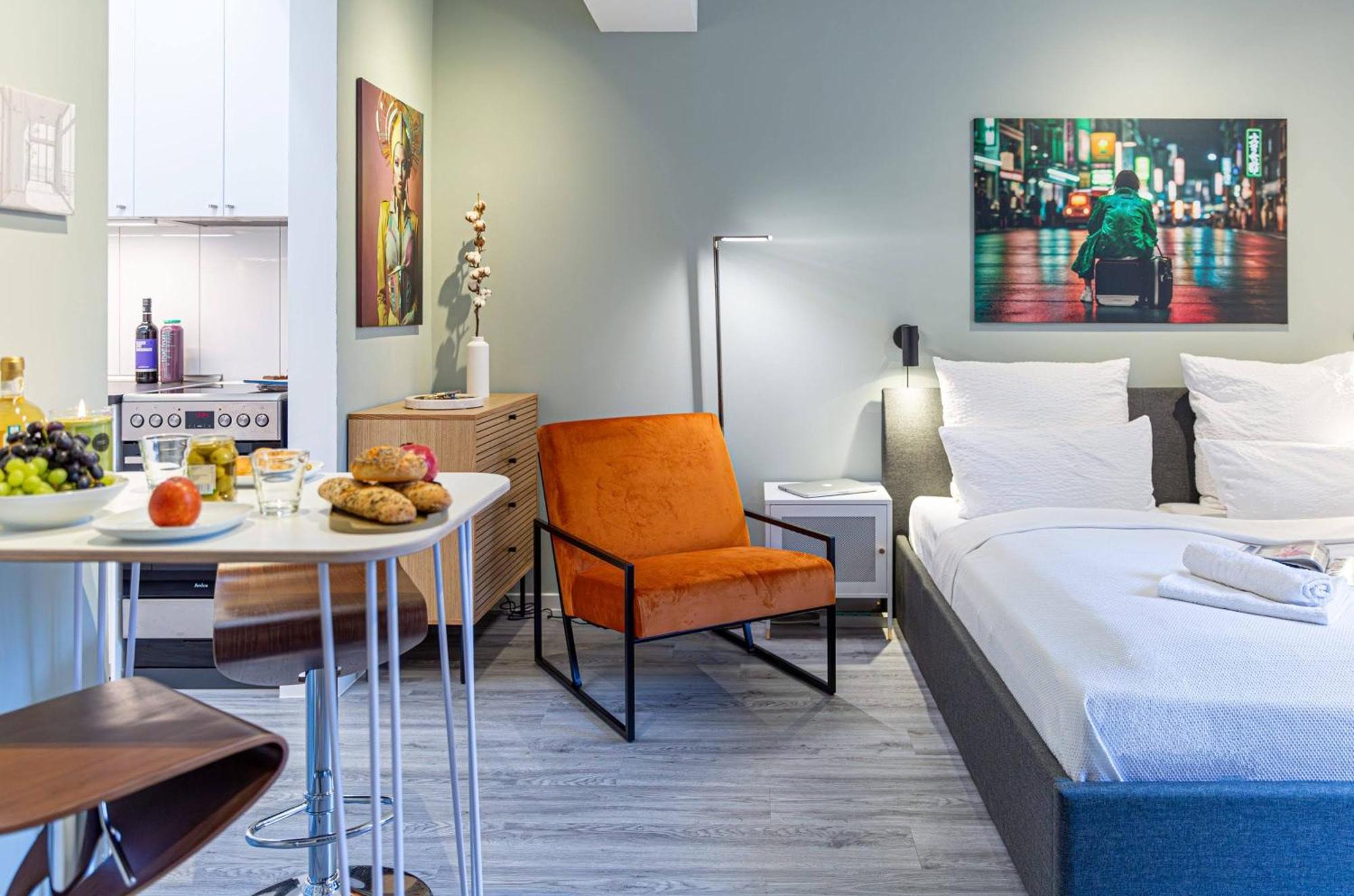 Have-A-Nice-Stay - Souterrain, Kino An Der Natur, U-Bahn Nach Hamburg 400M - Baecker & Restaurants 500M - Lidl 800M - Zentrum 1,5Km Ahrensburg Eksteriør billede