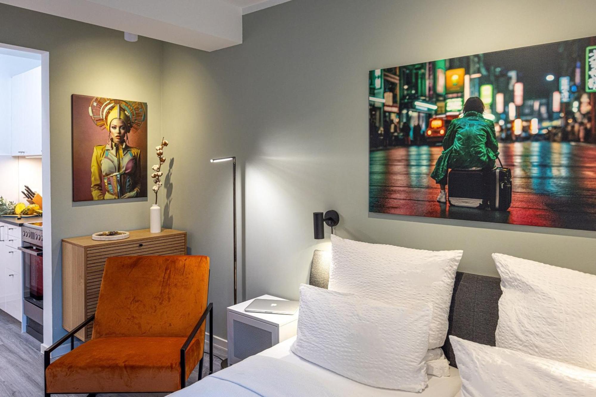 Have-A-Nice-Stay - Souterrain, Kino An Der Natur, U-Bahn Nach Hamburg 400M - Baecker & Restaurants 500M - Lidl 800M - Zentrum 1,5Km Ahrensburg Eksteriør billede